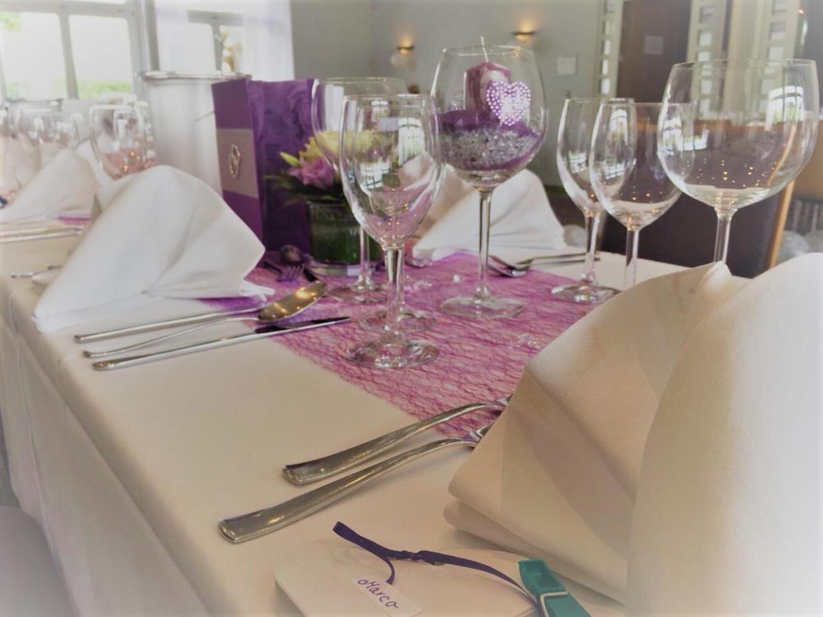 Hotel Ambiente Walldorf Walldorf  Bagian luar foto