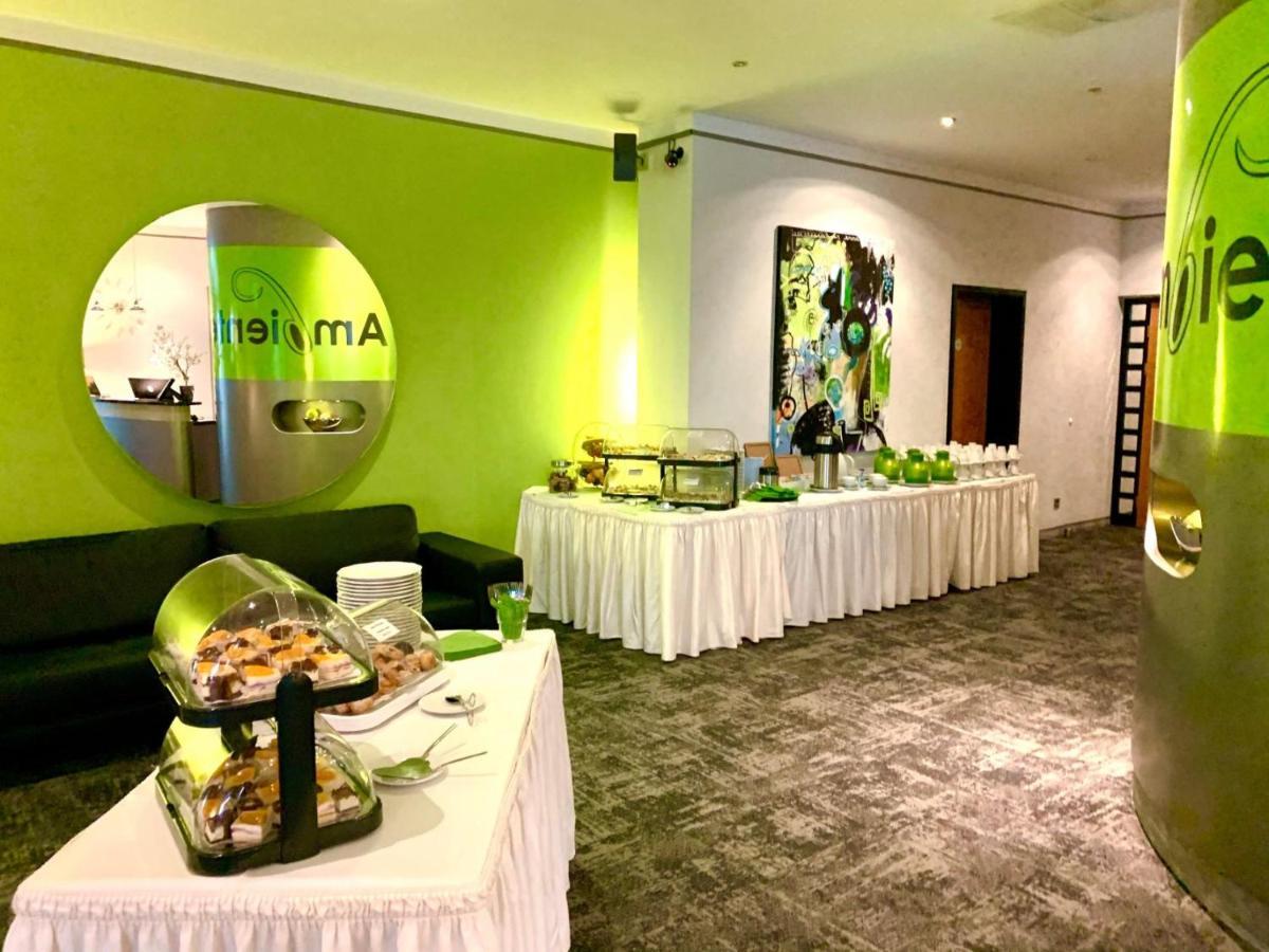 Hotel Ambiente Walldorf Walldorf  Bagian luar foto